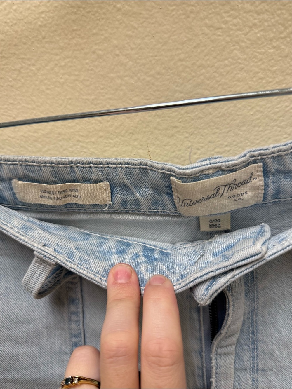 Universal Thread Highest Rise Midi Carpenter Shorts - Picture 3 of 4